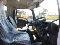 Isuzu Forward 2026