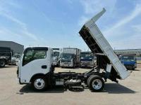 Isuzu ELF 2024