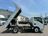 Isuzu ELF 2024