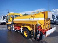 Isuzu Forward 2005