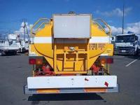 Isuzu Forward 2005