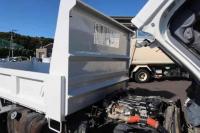 Isuzu ELF 2016