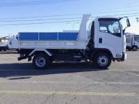 Isuzu Forward 2023