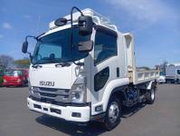 Isuzu Forward 2021