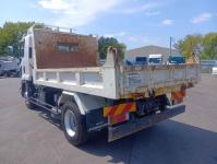 Isuzu Forward 2021