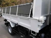 Isuzu Forward 2025