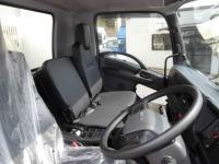 Isuzu Forward 2025