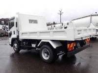 Isuzu Forward 2025