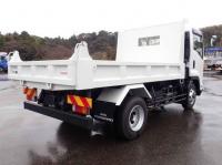 Isuzu Forward 2025