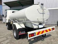 Hino Dutro 2025