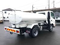 Hino Dutro 2025