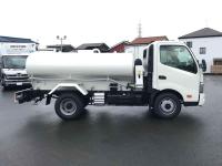 Hino Dutro 2025