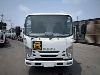 Isuzu ELF 2021