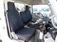 Hino Dutro 2025