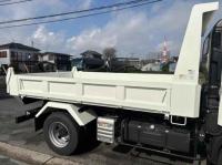 Hino Dutro 2026