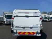 Mitsubishi Canter 2024