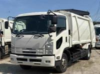 Isuzu Forward 2010
