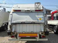 Isuzu Forward 2010