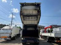 Isuzu Forward 2010