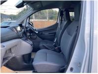 Nissan NV200 Vanette Van 2025