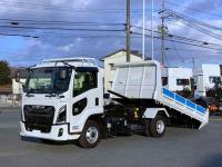Isuzu Forward 2025