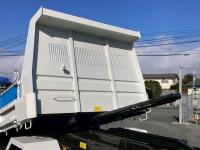Isuzu Forward 2025