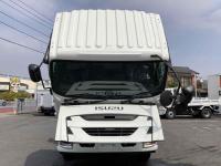 Isuzu GIGA 2024
