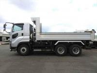 Isuzu GIGA 2021