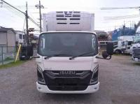 Isuzu ELF 2025
