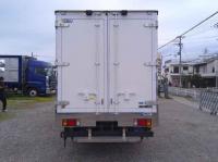 Isuzu ELF 2025