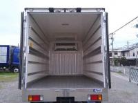 Isuzu ELF 2025