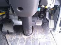 Isuzu ELF 2025