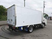 Isuzu ELF 2024