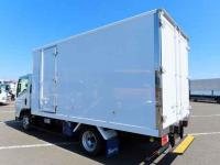 Isuzu ELF 2024