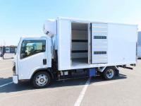 Isuzu ELF 2024