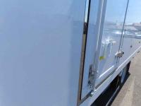 Isuzu ELF 2024