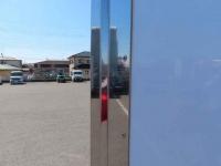 Isuzu ELF 2024