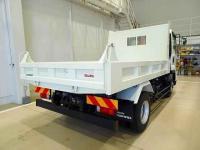 Isuzu Forward 2024