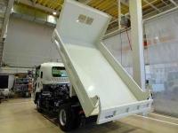 Isuzu Forward 2024