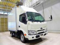 Toyota DYNA 2023