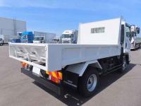 Isuzu Forward 2025