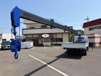 Isuzu ELF 2004