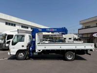 Isuzu ELF 2004