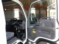Isuzu ELF 2004