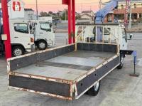 Isuzu ELF 2003