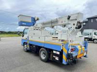 Isuzu ELF 2002