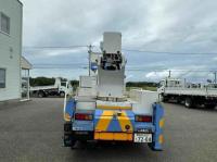Isuzu ELF 2002