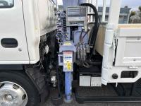 Isuzu ELF 2003