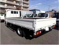 Hino Dutro 2025