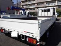Hino Dutro 2025